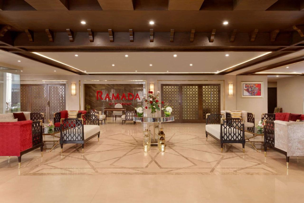 Hotel Ramada By Wyndham Lahore Gulberg II Exterior foto