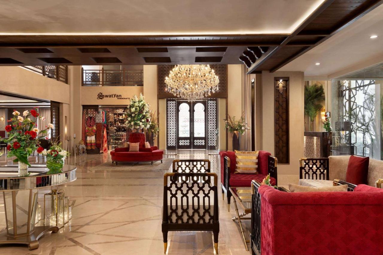 Ramada By Wyndham Lahore Gulberg II Exterior foto